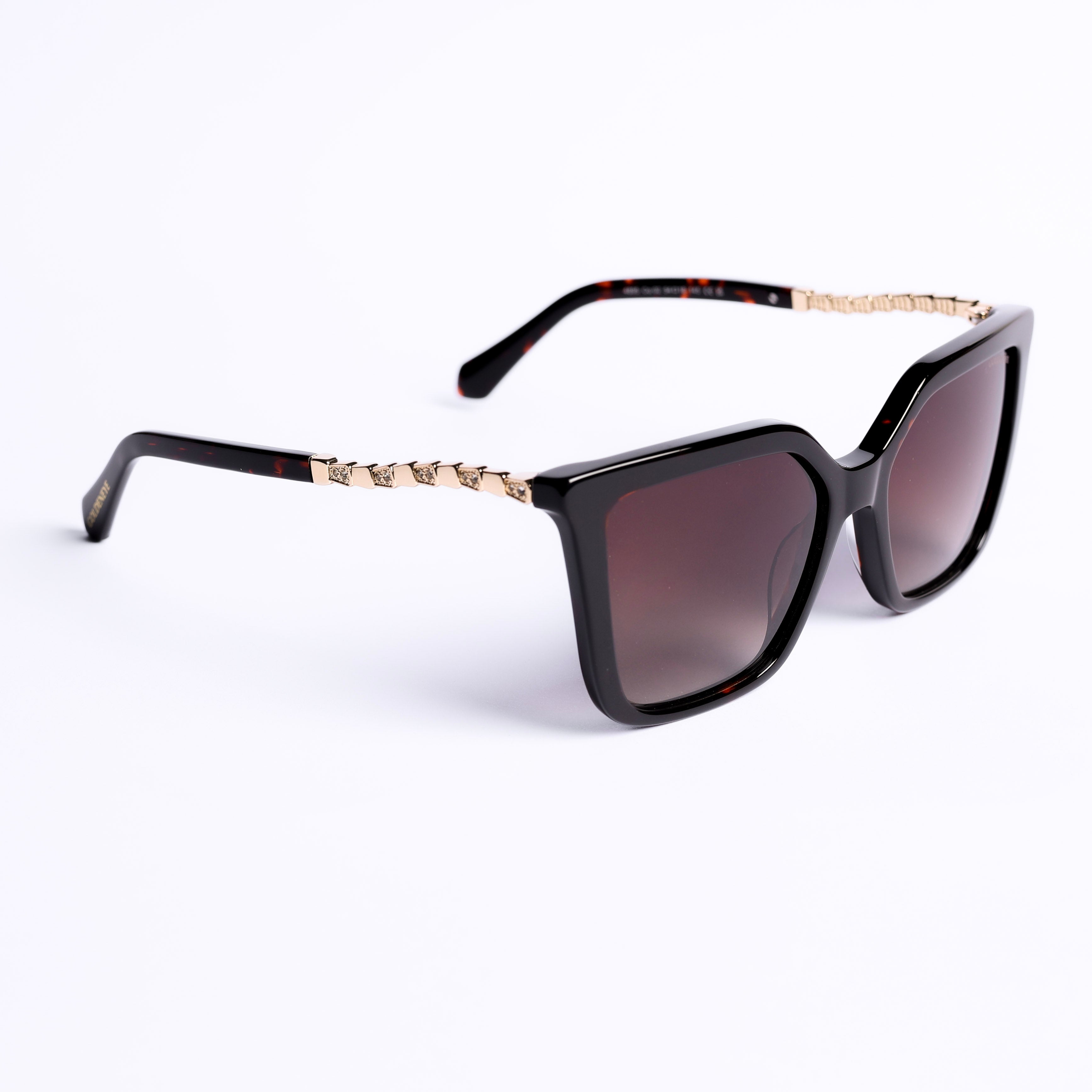 نظارات شمسية سداسي أسود