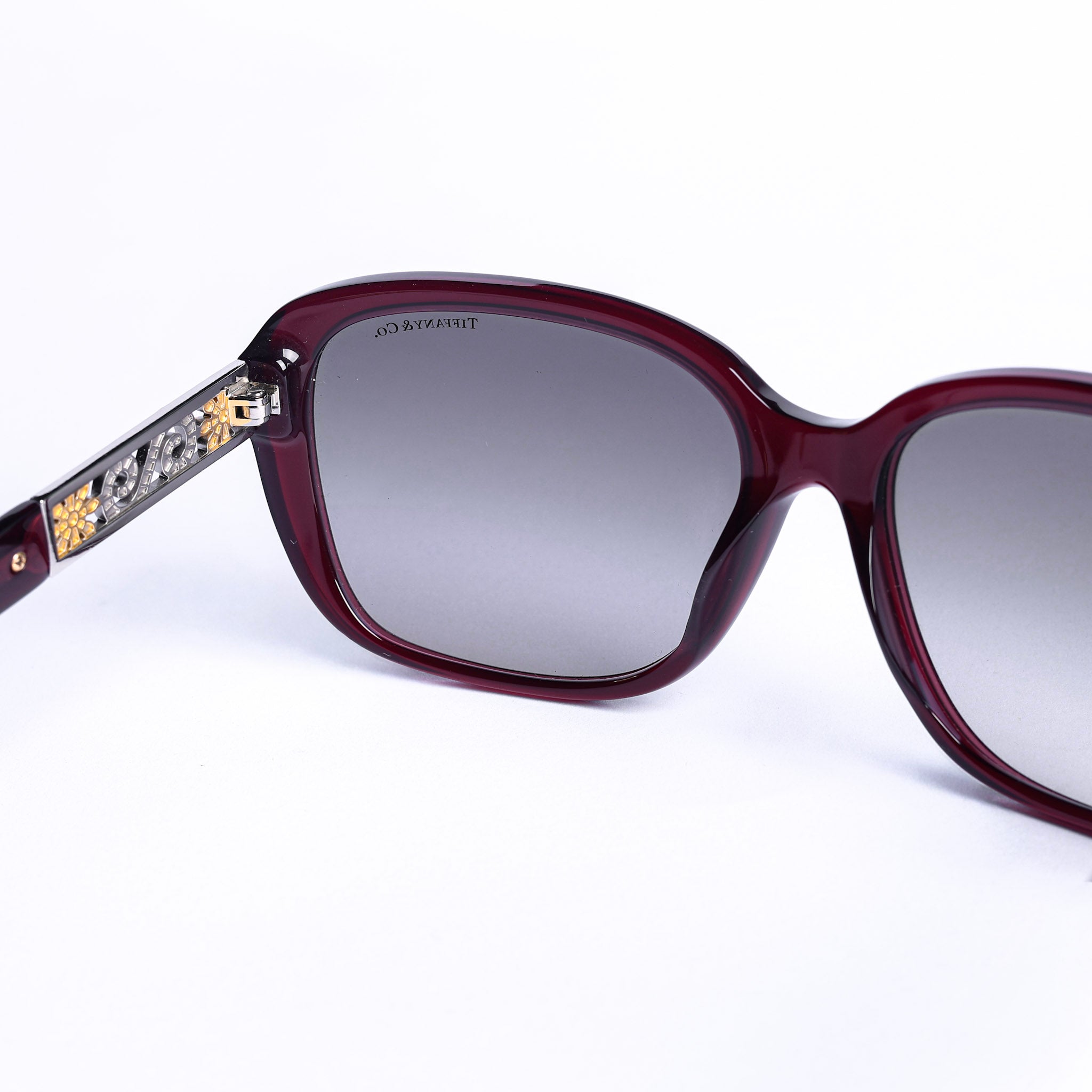 Square Opal Red Sunglasses