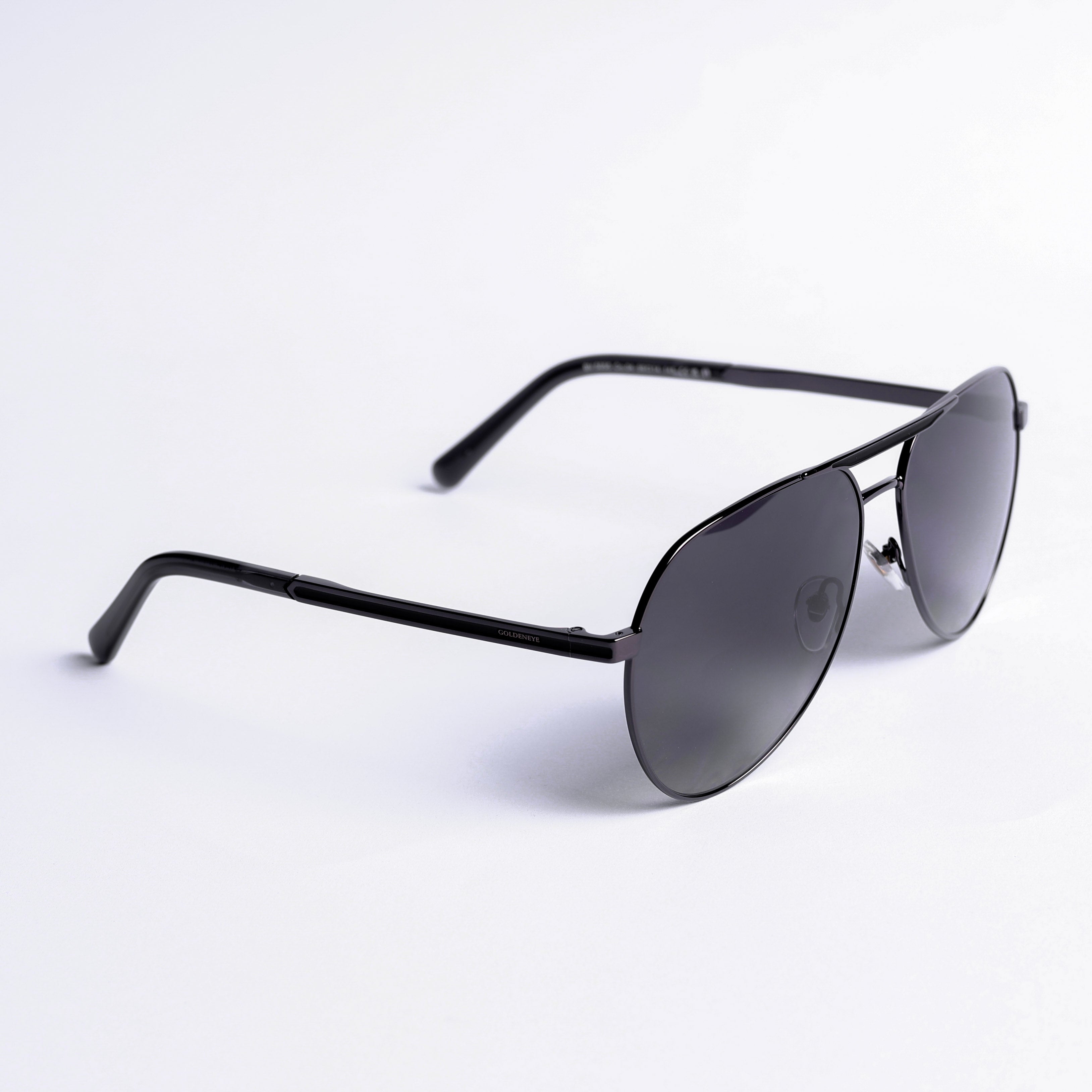 نظارات شمسية أفيتور رمادي