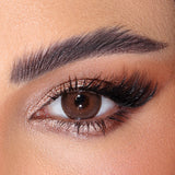 عدسات لاصقة ملونة جنجر بريد