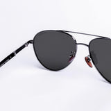 نظارات شمسية أفيتور رمادي