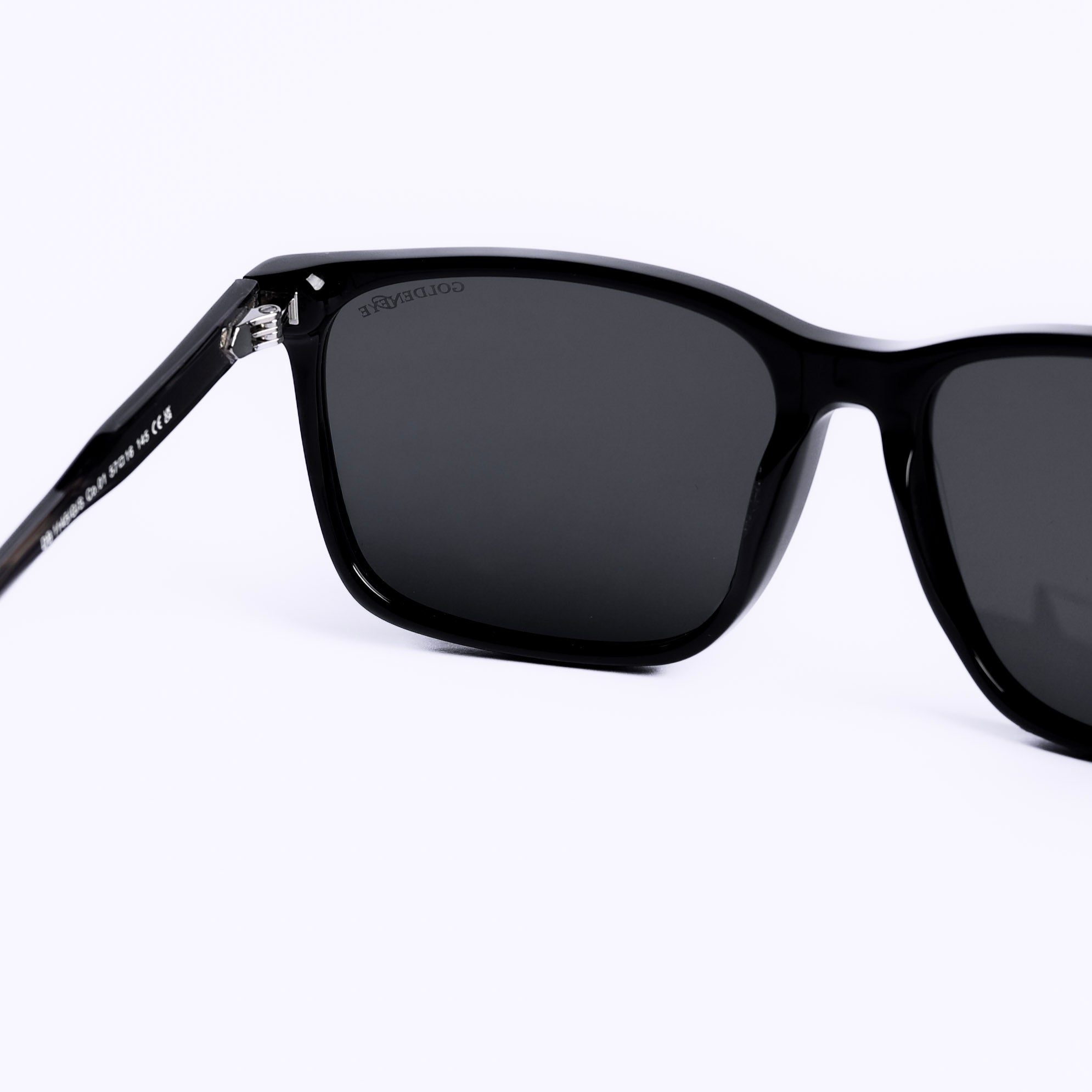 نظارات شمسية مربع أسود 