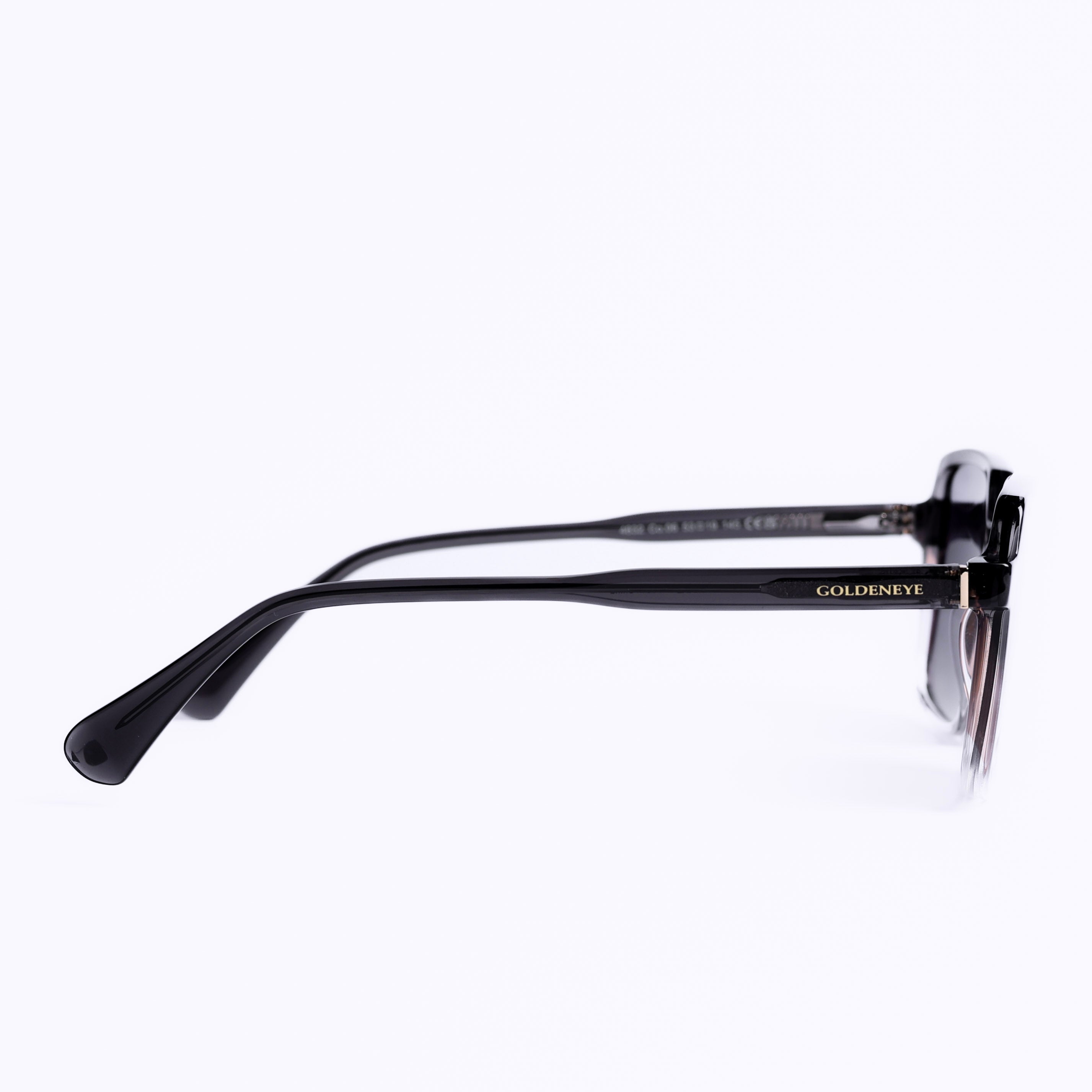 نظارات شمسية مربع بني