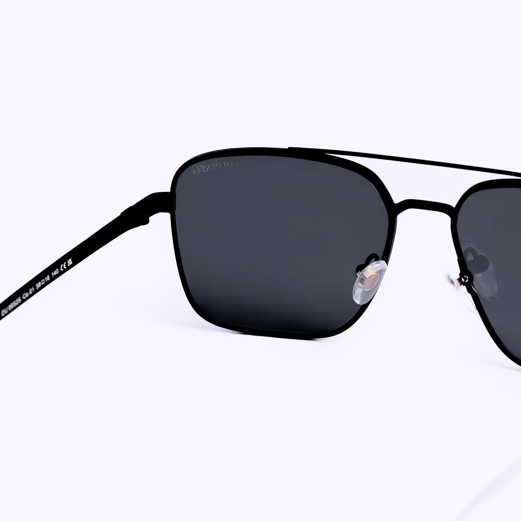 نظارات شمسية مربع رمادي